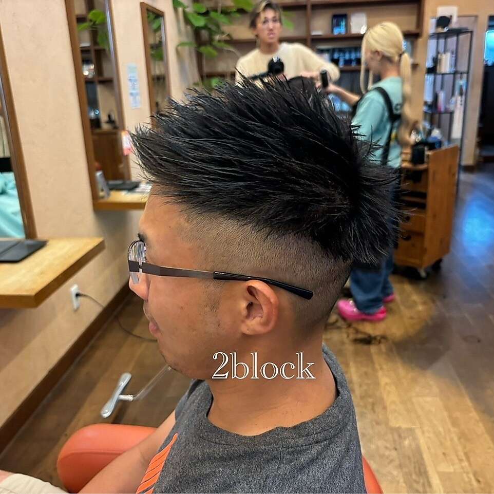 ツーブロックショート